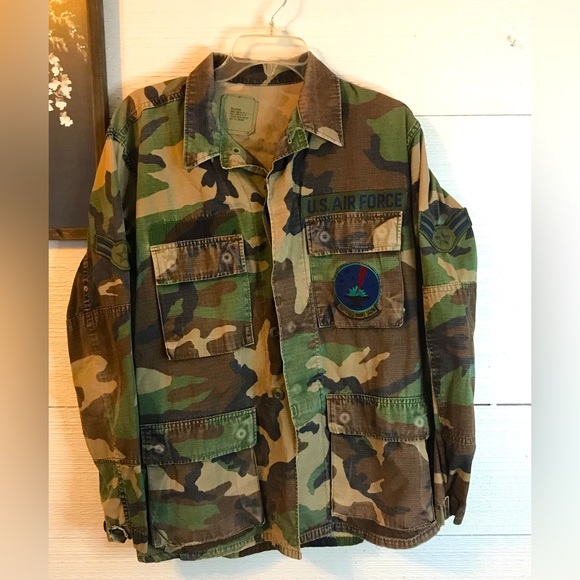 U. S. Air Force authentic men’s camouflage hot weather woodland jacket